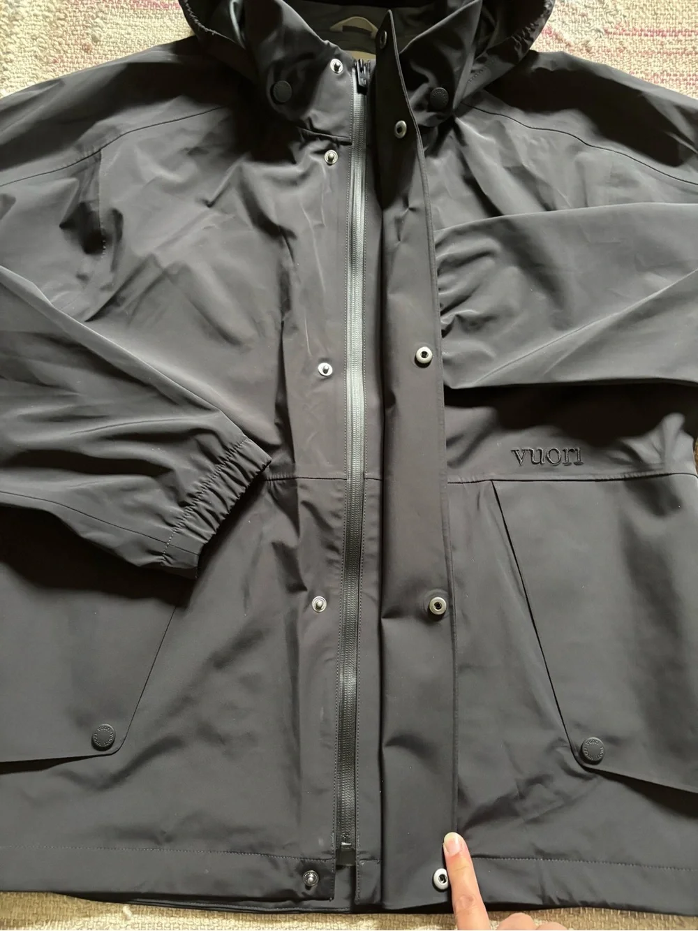 Vuori men’s rain jacket